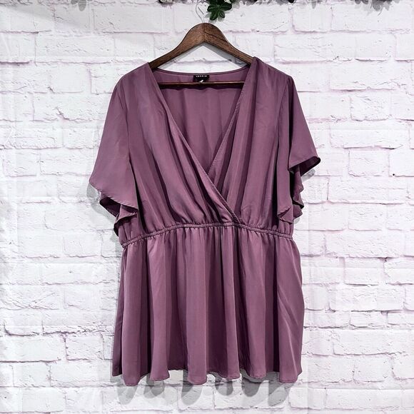 Torrid  Blouse Flared Cap Sleeve V‎ Neck Solid Print Casual Size 4 Lightweight - Picture 1 of 7